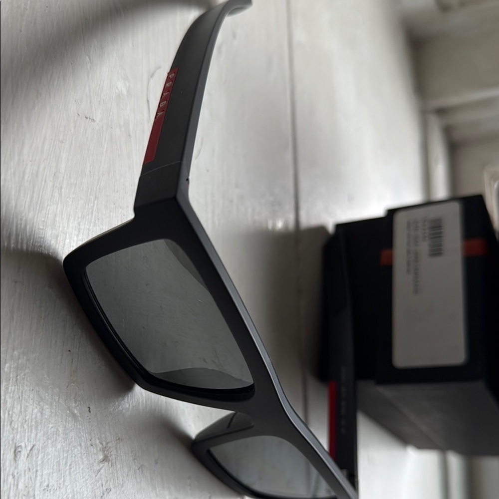 Prada Black Sunglasses - Picture 8 of 10